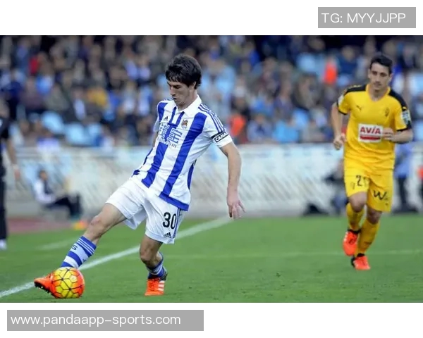 阿斯透露劳尔有望执掌皇家社会帅位目前正待业在家中