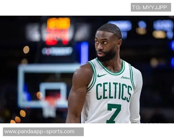 杰伦布朗回顾生涯最佳赛季称球队在联盟中表现出色