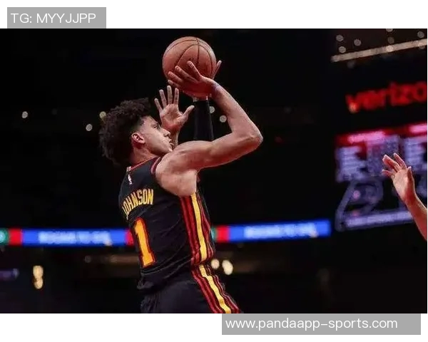 张佳玮分析米切尔的全面能力超越穆雷展现更强爆发力与速度