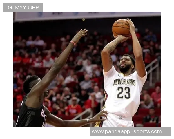 米切尔状态回落遭火箭严防12月前10场场均321分今日仅得16分